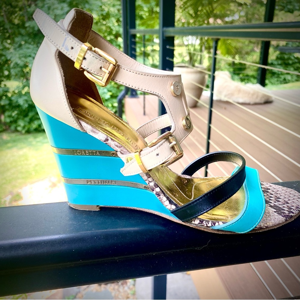 🇮🇹Loretta Pettinari, Italy 38. Turquoise Blue & Cream Strappy Wedge Sandals. 38